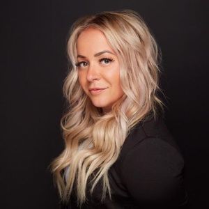 Meet your Posher, Cali